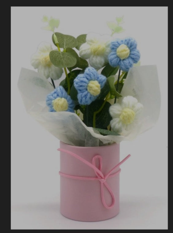 Knitted Flower Bouquet