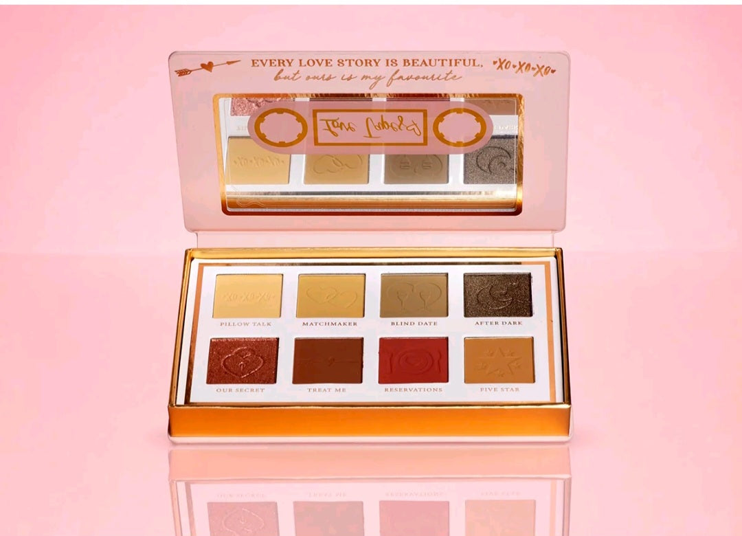 Love Tapes Eyeshadow Palette